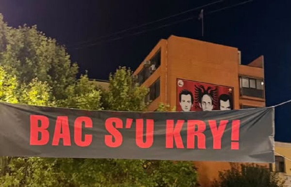 prishtine-nata-e-15-te-e-protestes-kunder-vendimi-te-hages-vendoset-mbishkrimi-bac-s-u-kry