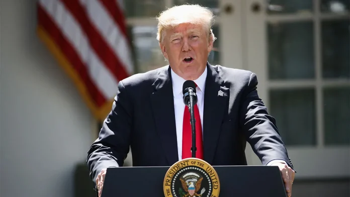 Trump  Nuk po sulmojmë shtypin e lirë  por  lajmet e rreme 