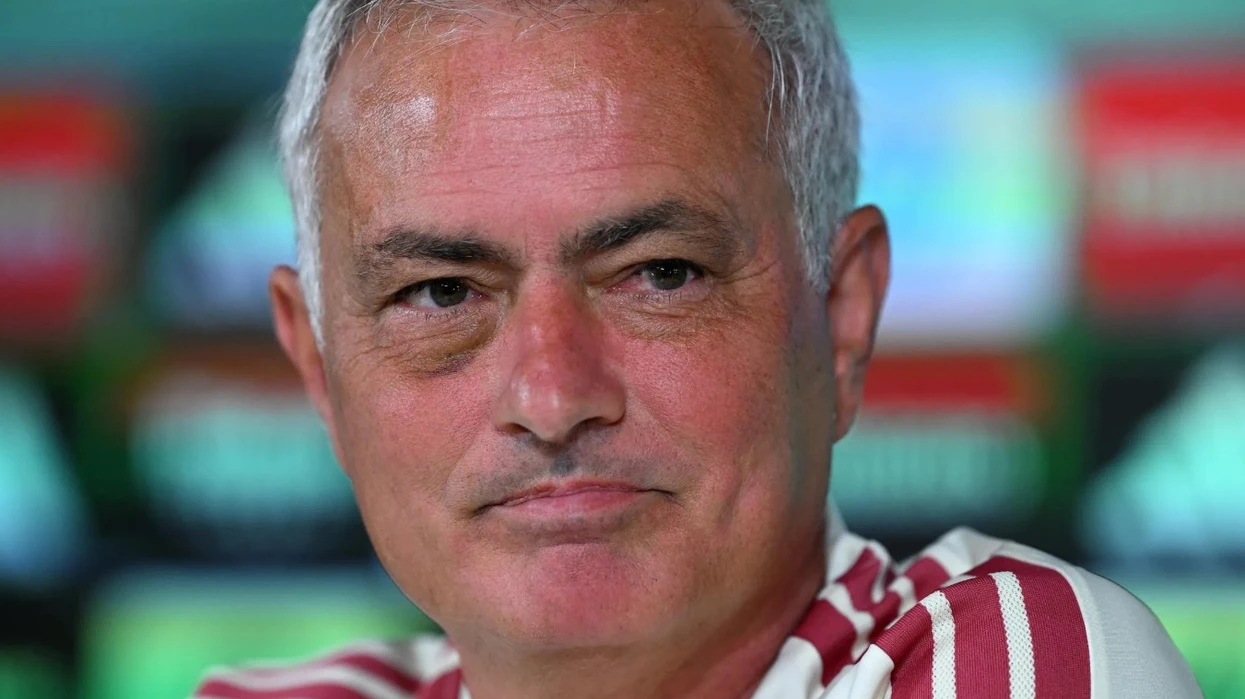 Jose Mourinho i vendosur  zgjedh mbrojtjen që do të startojë ndaj Atletico Madridit