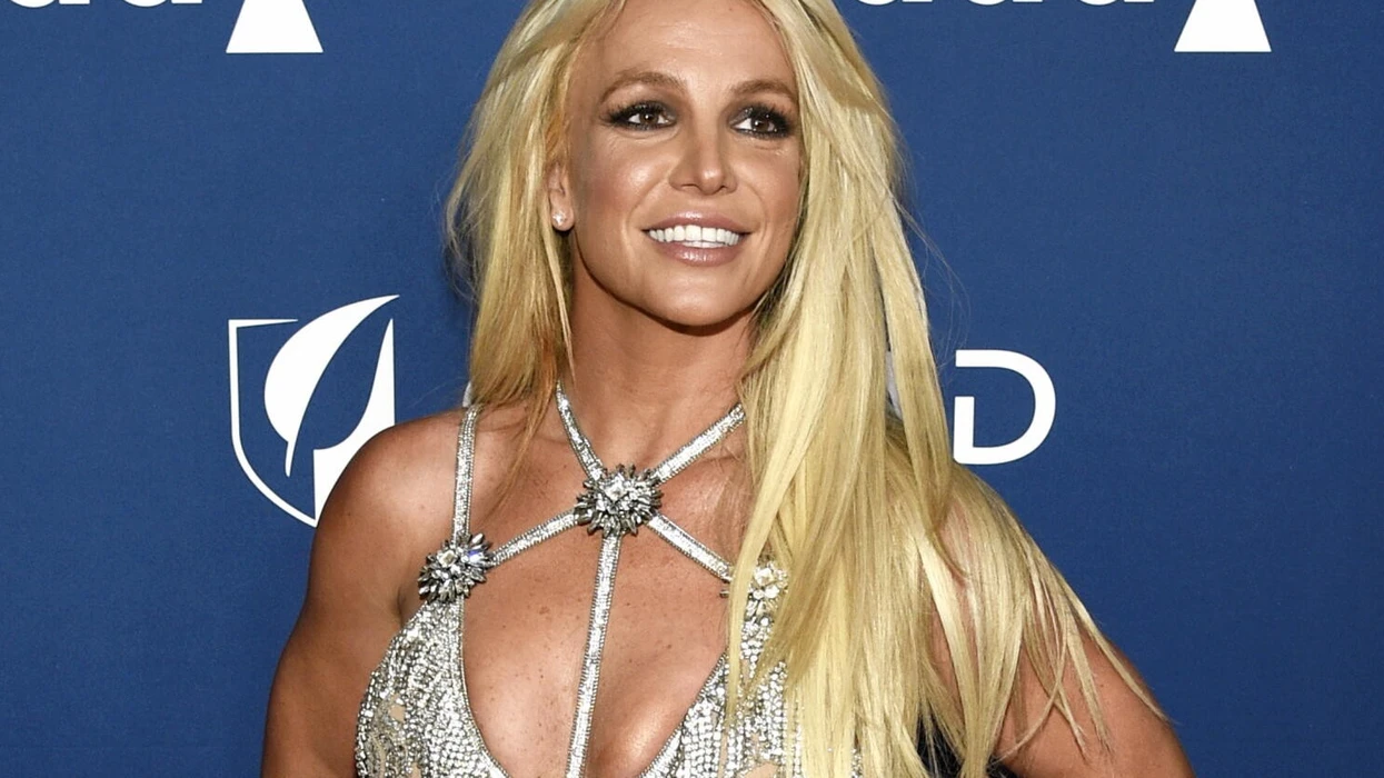 Britney Spears shpërthen ndaj babait  Pyes veten pse Zoti ia mori këmbët