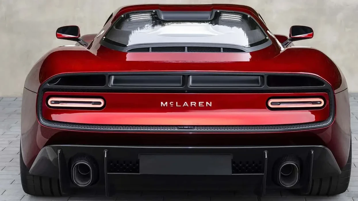 mclaren-ndryshon-logon-por-rikthehet-te-rrenjet-e-bruce-mclaren