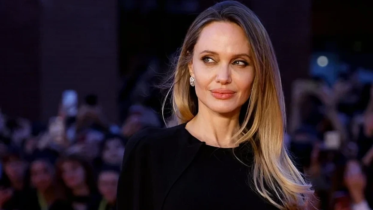 Angelina Jolie shet pronën dhe shtëpinë për 24.75 milionë dollarë – pas kësaj lëvizjeje, ajo planifikon të largohet nga Los Angeles