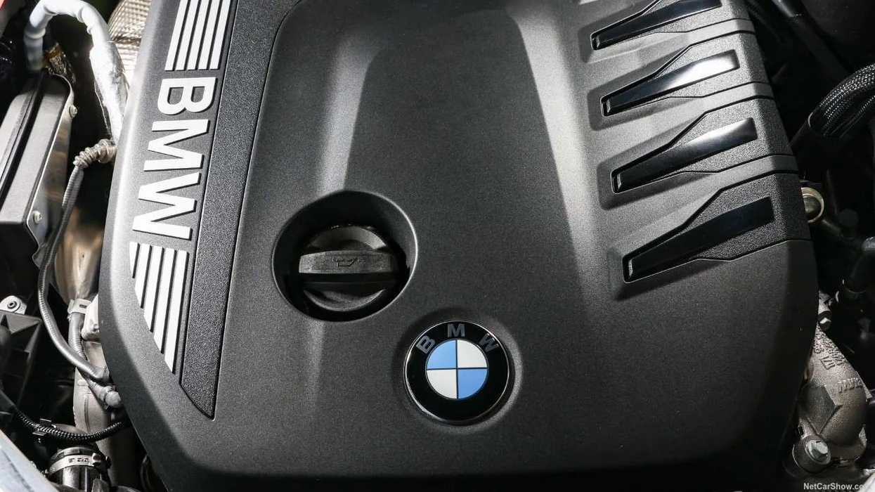 bmw-terheq-gati-200-mije-vetura-rrezik-per-zjarr-ne-motor