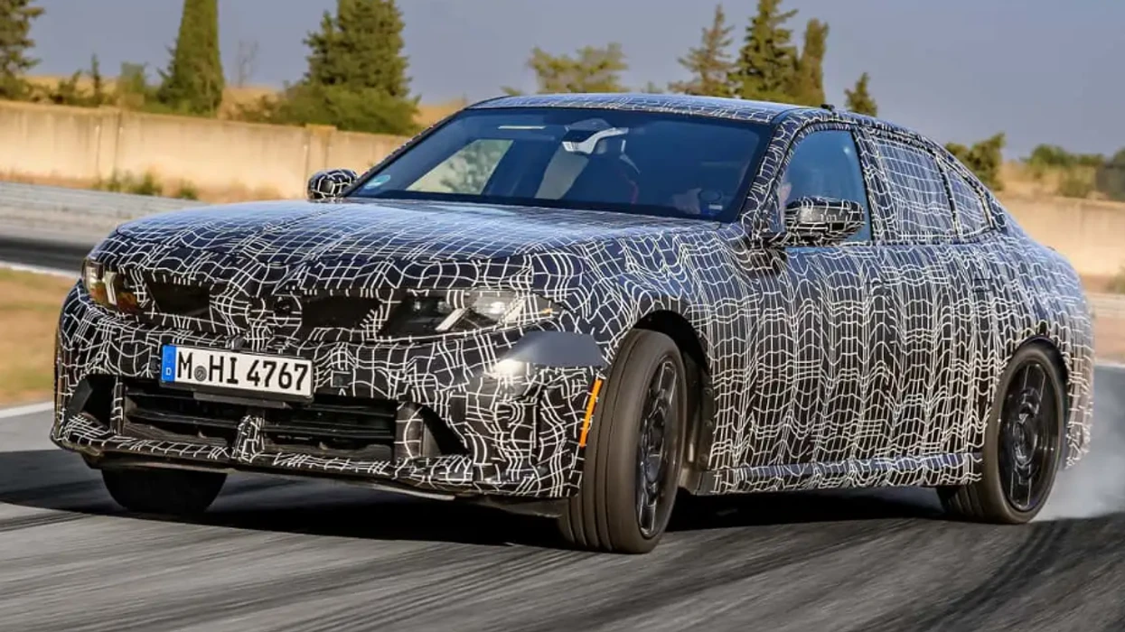 bmw-seria-3-e-re-merr-nje-motor-gjashte-cilindrash-me-te-fuqishem