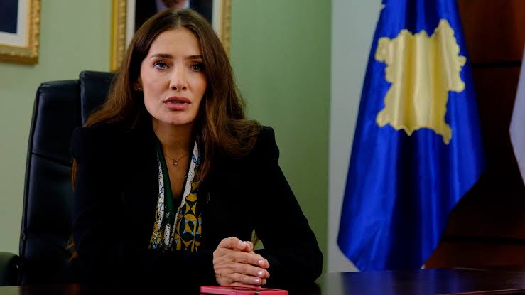 musliu-shoshi-avni-dehari-eshte-vetem-nje-kukull-e-albin-kurtit