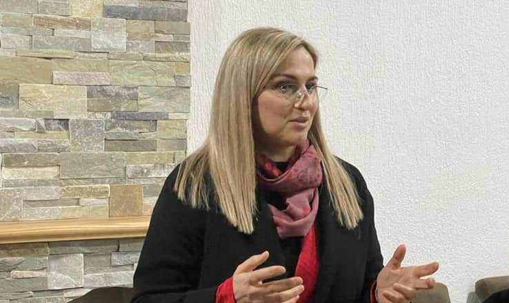 Mehmeti Selimi  Nën hijen e këtij flamuri  gjithmonë krenarë  gjithmonë të fortë 
