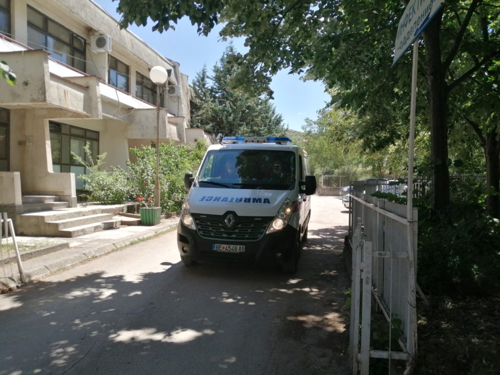 Padi ndaj drejtorit të ISHP Qendra Shëndetësore  Primarius Dr  Gjorgji Gavrilski  në Sveti Nikollë