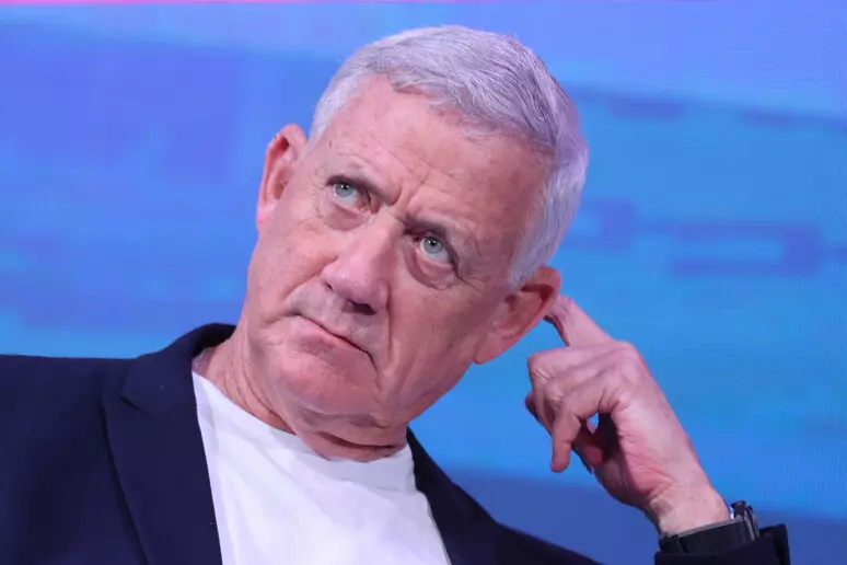 Benny Gantz tërhiqet nga zgjedhjet tetë ditë para votimit