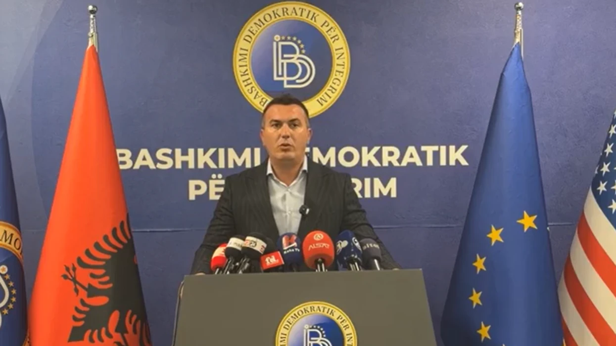 Arbër Ademi  A po përgatit Gjykata Kushtetuese goditjen e radhës ndaj gjuhës shqipe  nuk publikon vendimet në dy gjuhë