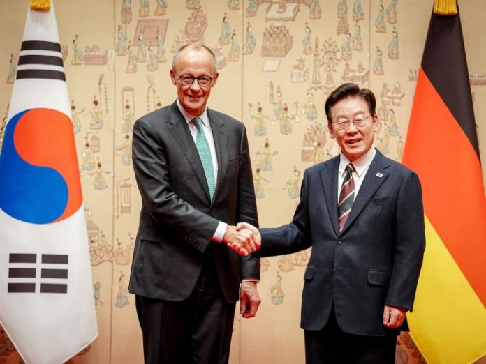merz-koreja-e-veriut-kercenon-sigurine-e-evropes