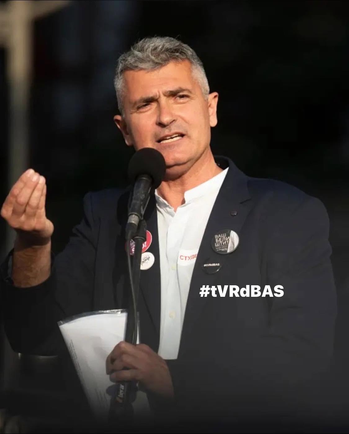 Në krye të  Listës së Studentëve   Kush është kardiologu që sfidon Vuçiqin