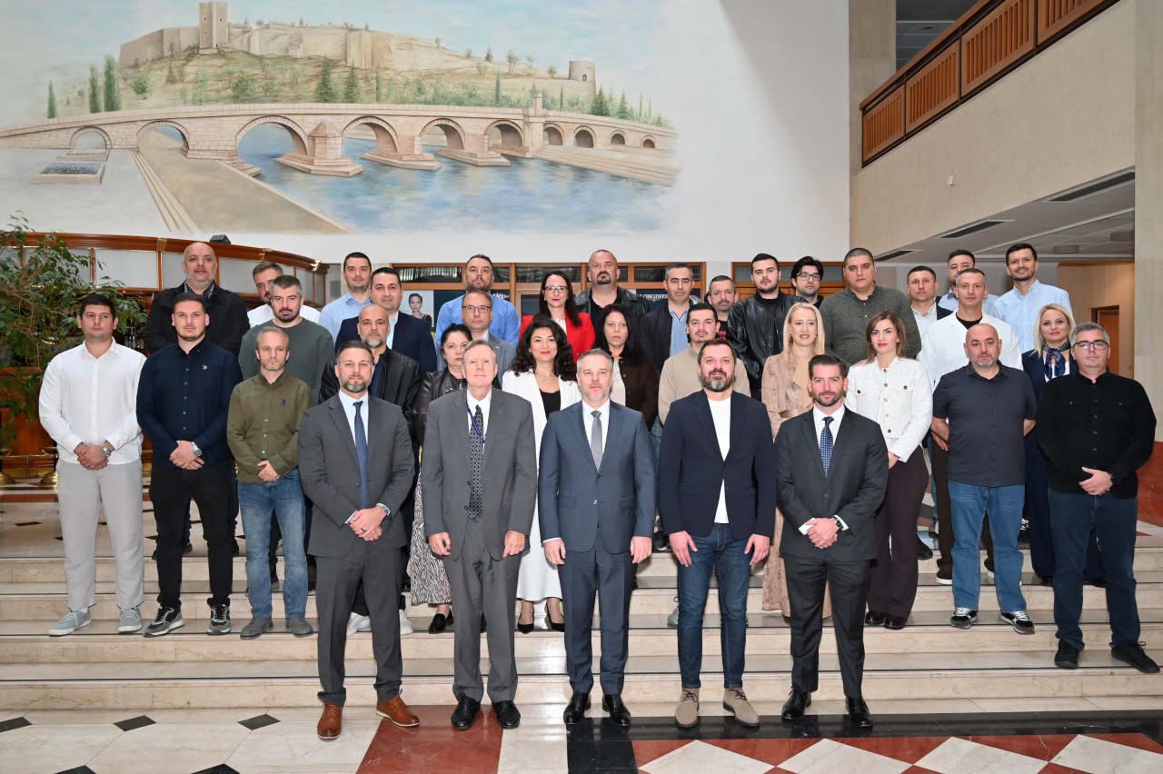 Janev në punëtori për krimin kompjuterik: I forcojmë kapacitetet policore për përballje me kërcënimet digjitale dhe hibride