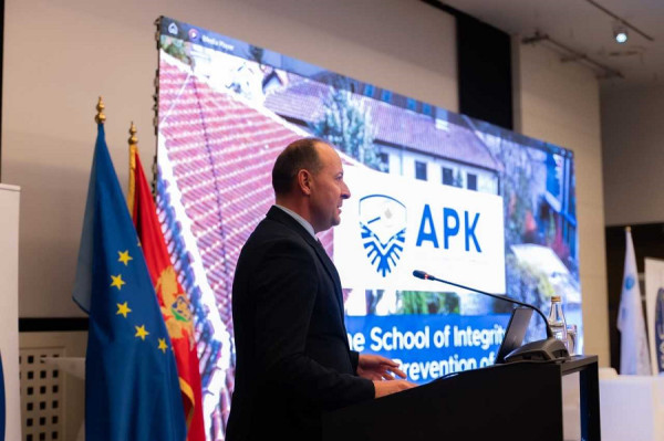 kosova-e-dyta-ne-evrope-apk-me-sukses-ne-inovacionin-anti-korrupsion