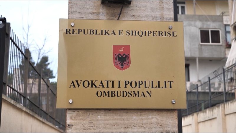 Dhuna e ushtruar ndaj protestuesve  reagon Avokati i Popullit  Kemi nisur hetimet për përdorimin e forcës ndaj studentëve