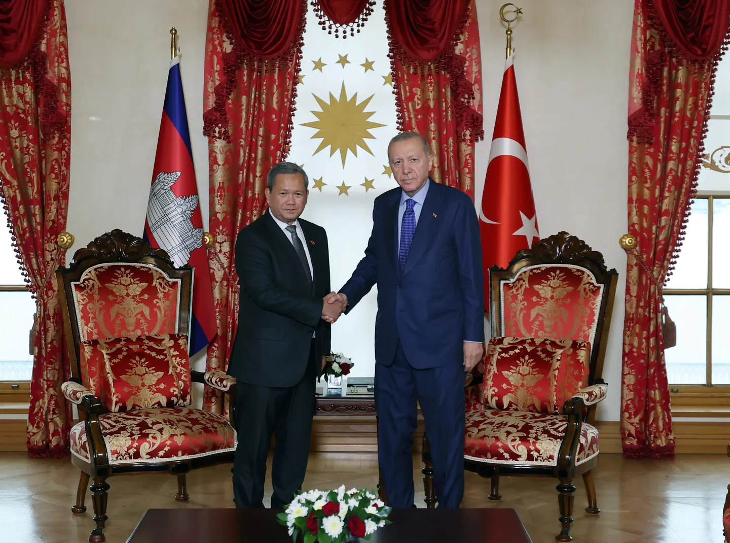 presidenti-turk-pret-kryeministrin-e-kamboxhias