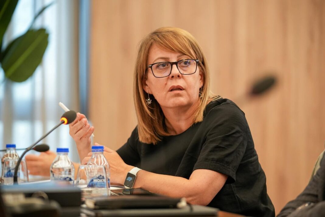 bajrami-e-ldk-se-kerkon-pergjegjesi-per-mosperfundimin-e-rruges-prishtine-podujeve