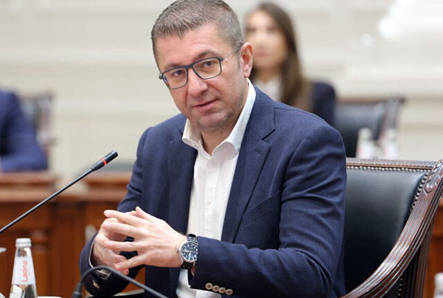 Mickoski: Objektivi ynë — pagë mesatare neto 1.000 euro deri në fund të mandatit