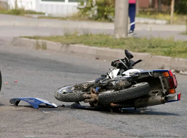 Aksident i rëndë në Shkup  motoçiklisti përfundon me lëndime të rënda